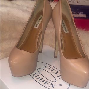Steve Madden Nude Platform Heels